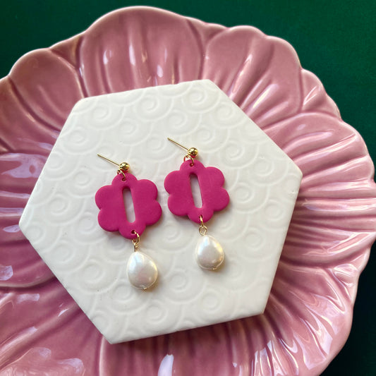 Alice Pearl and Pink Flower Earring