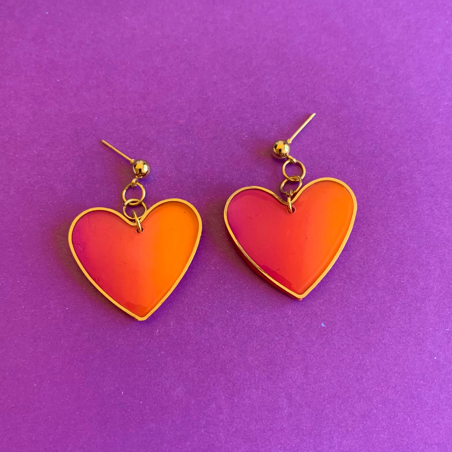 Harriet Heart Ombre Resin Ball Stud Earring