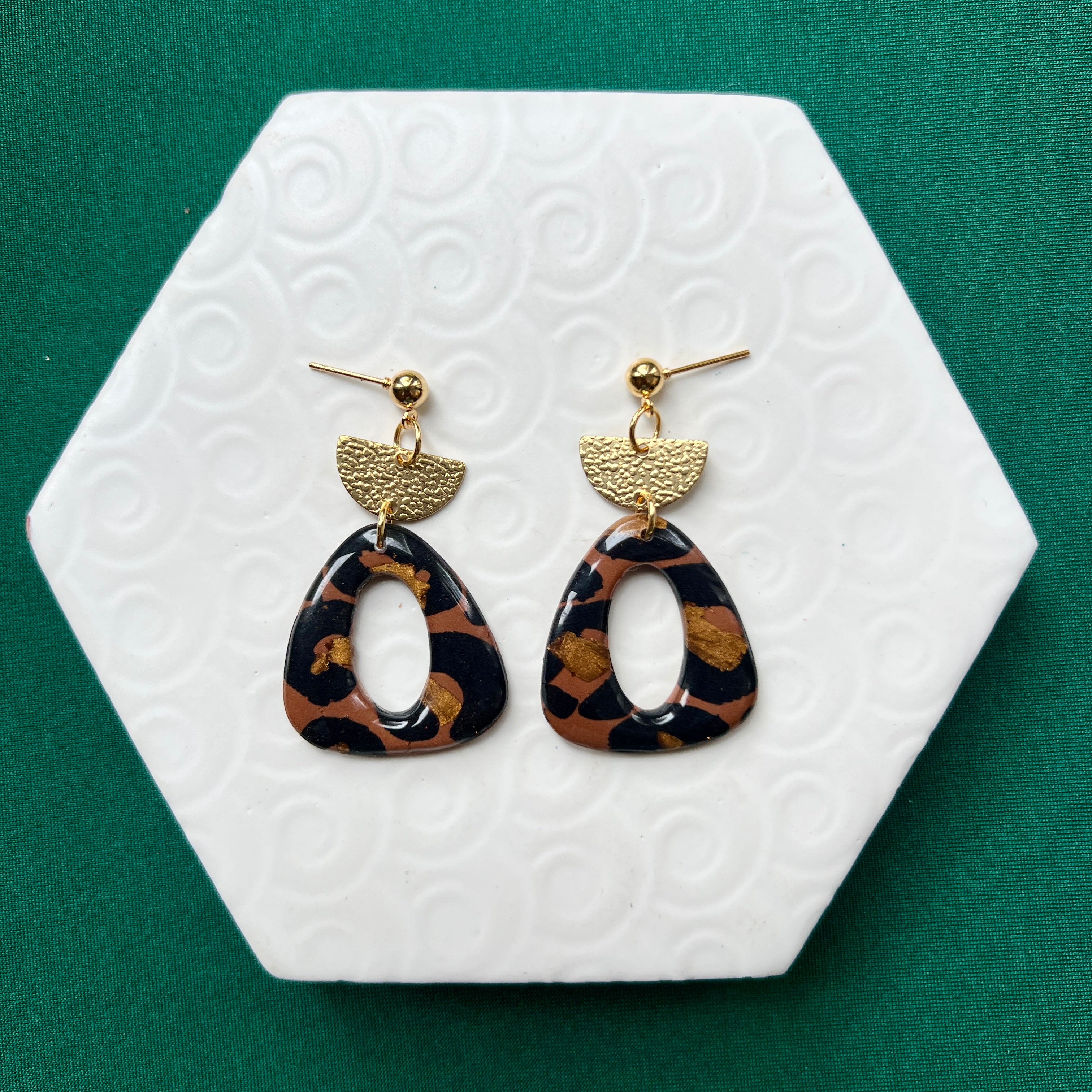 Carla Leopard Print Shine Triangle Earring
