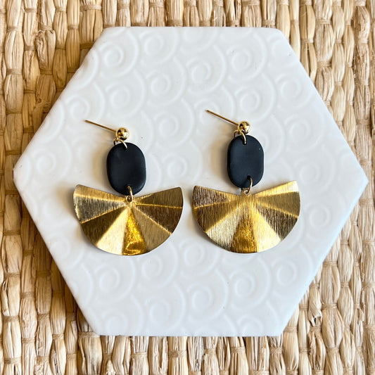 Melanie Black Gold Fan Earring