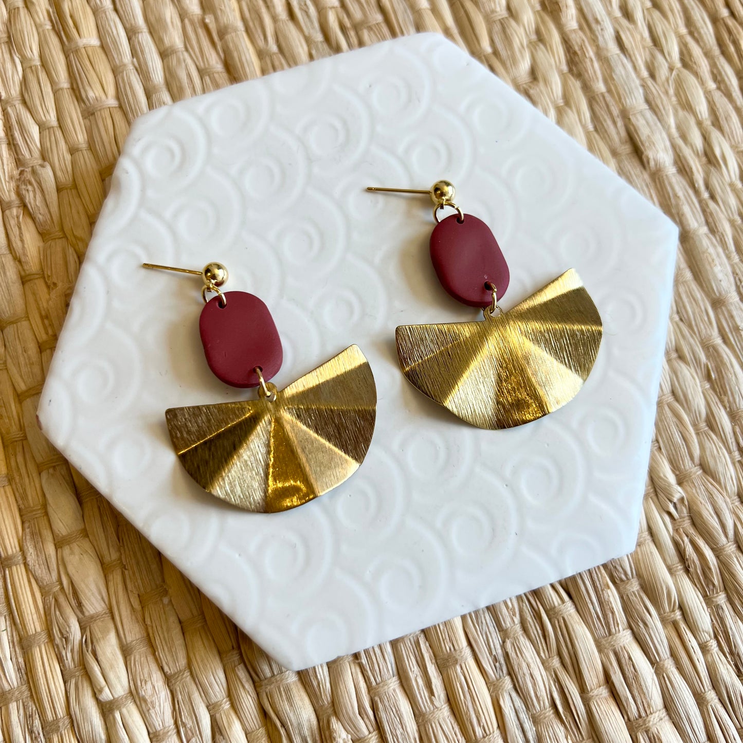 Melanie Burgundy Gold Fan Earring