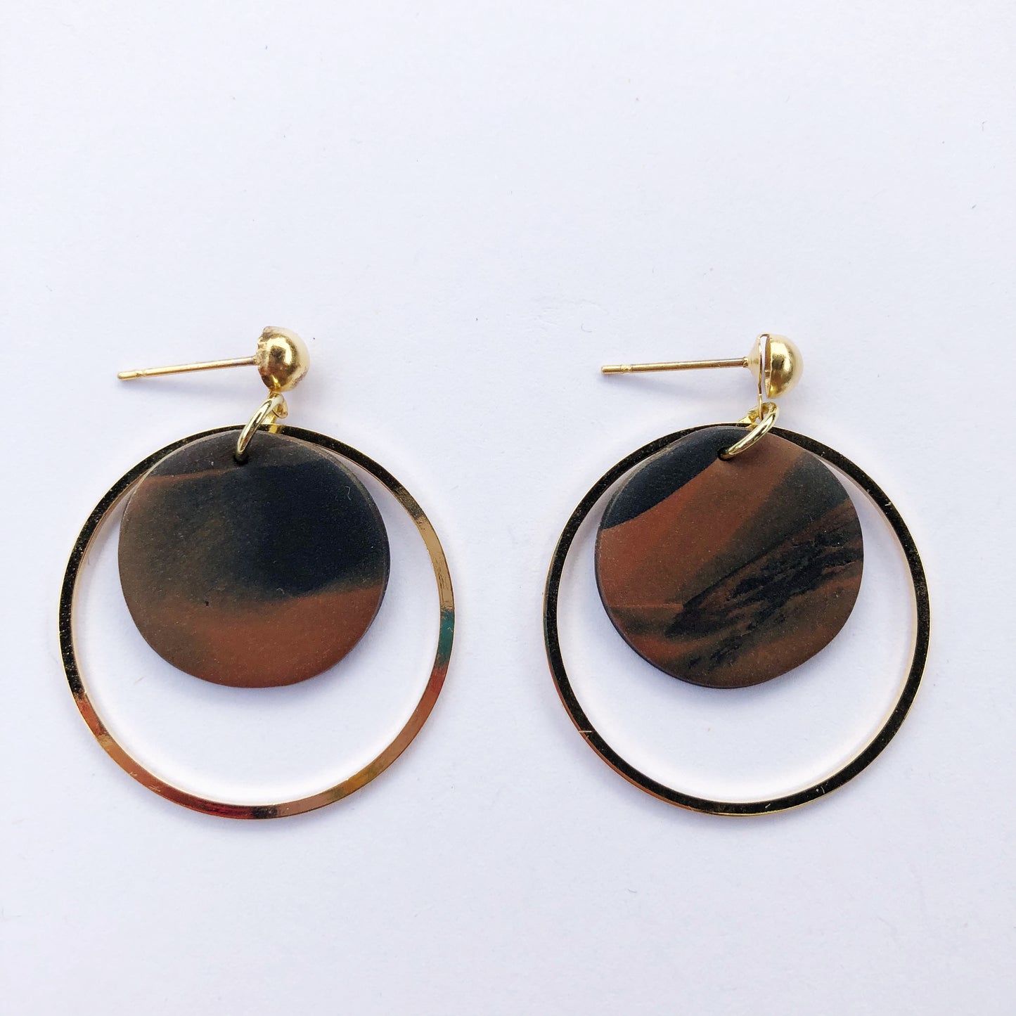 Jessie Brown & Black Marble Gold Hoop Ball Stud Earring