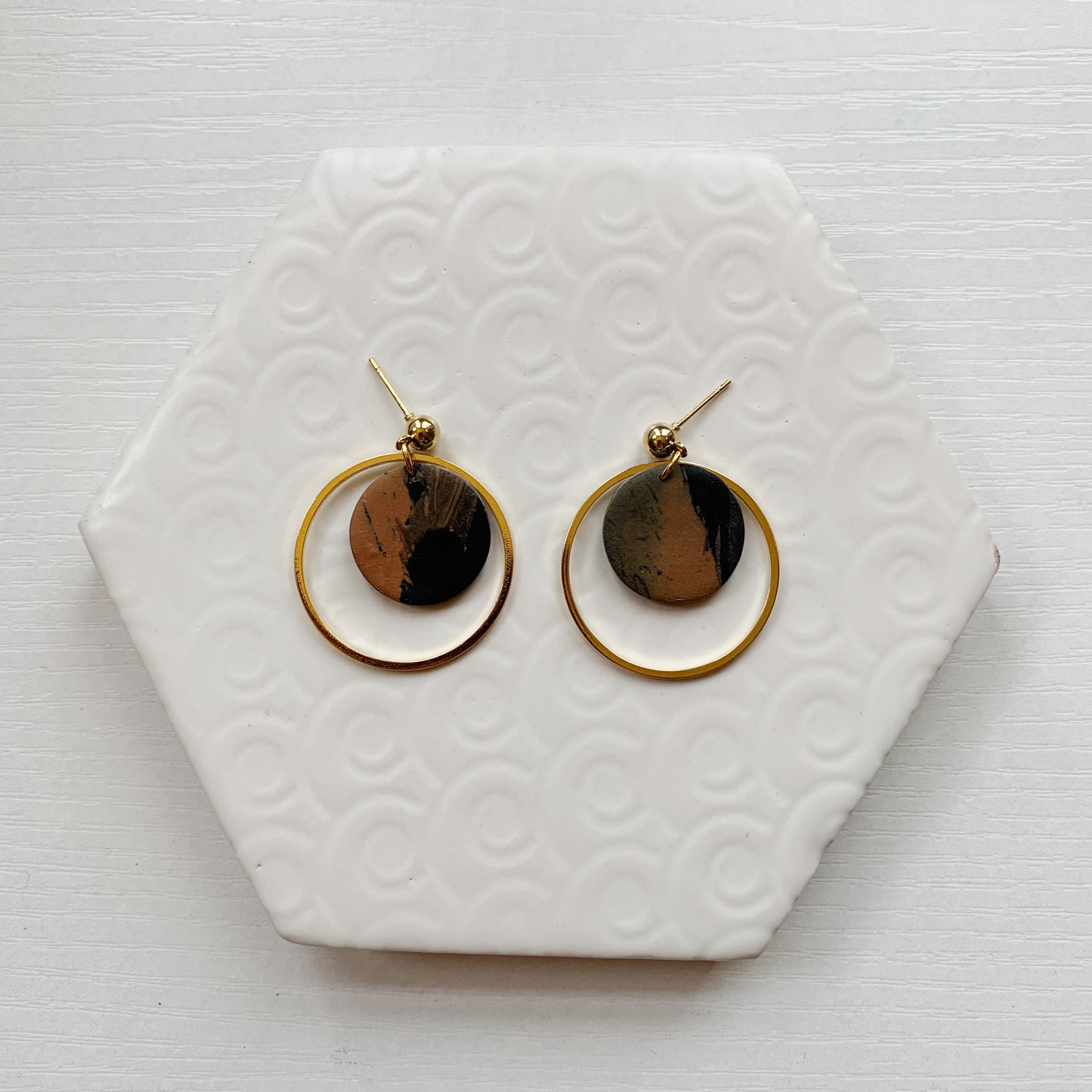 Jessie Brown & Black Marble Gold Hoop Ball Stud Earring